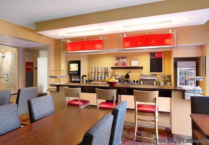 Hotel Towneplace By Marriott